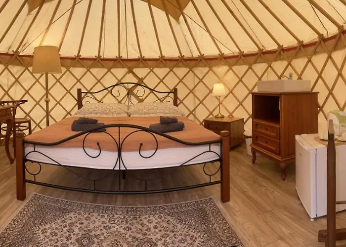 Oeko Es Glamping Tiszadada