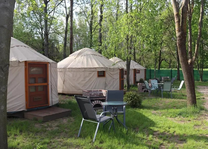 Luksustelt Oeko Es Glamping *