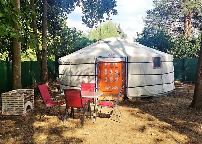 Oeko Es Glamping Tiszadada